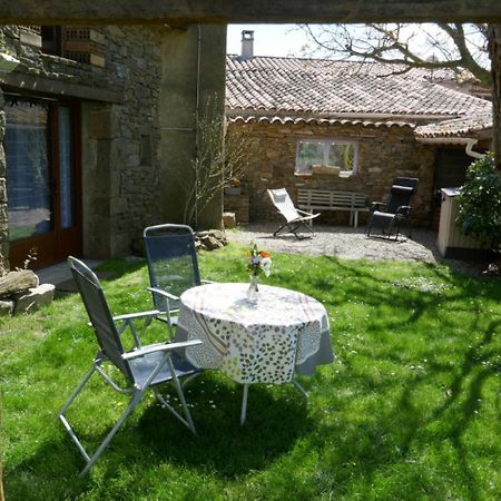 La Petite Maison Dans La Prairie Cassaignes ภายนอก รูปภาพ